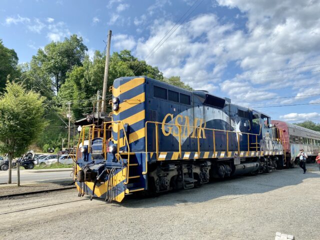 Great Smoky Mountains Railroad