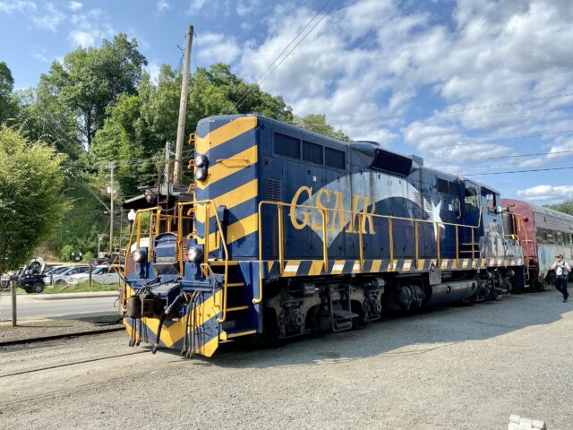 Great Smoky Mountains Railroad